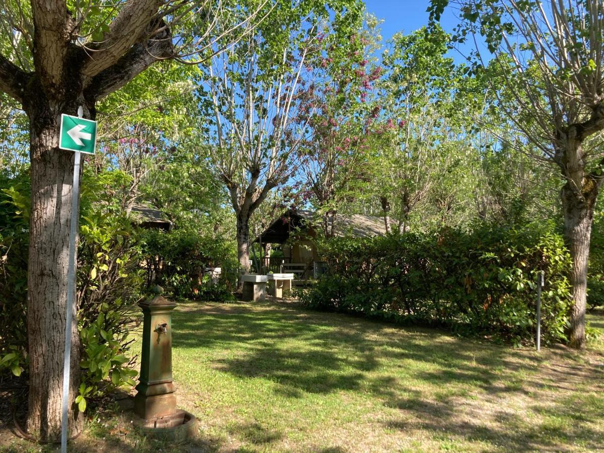 Camping La Chiocciola Hotel Capannole Esterno foto